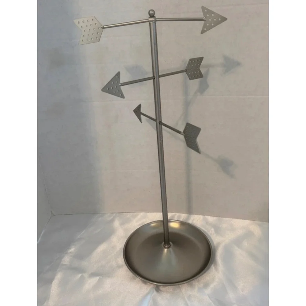 U Loft Erika Kovesdi Arrow Earring Stand Jewelry Organizer Silver Metal 51226
